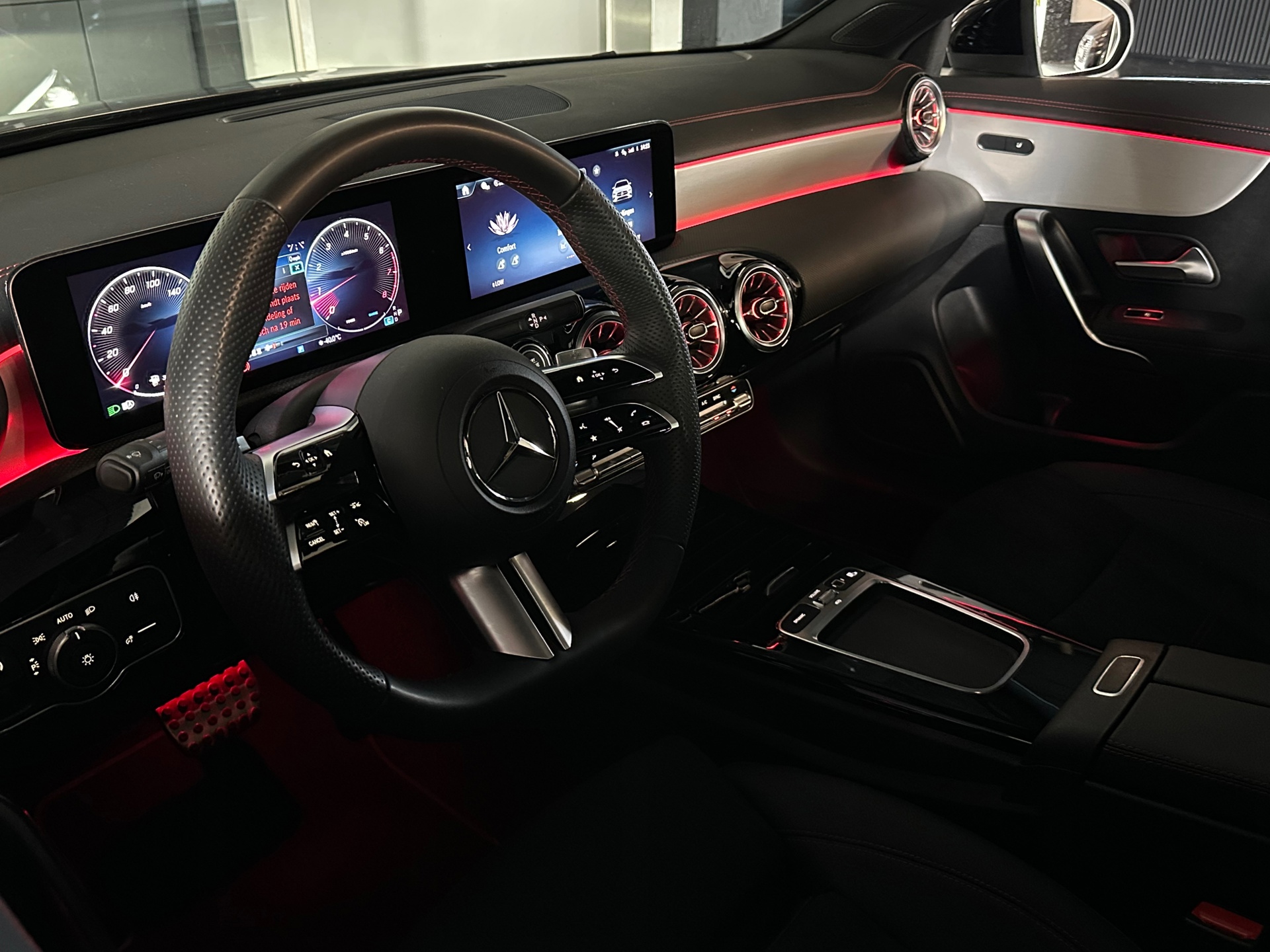 47956455-19.jpg