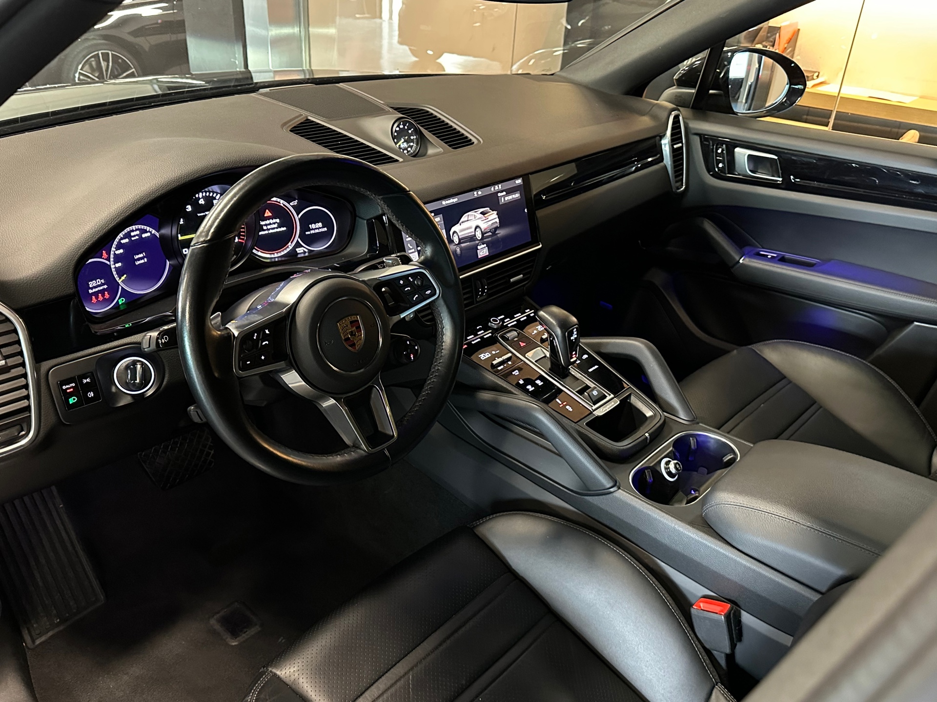 47975322-14.jpg