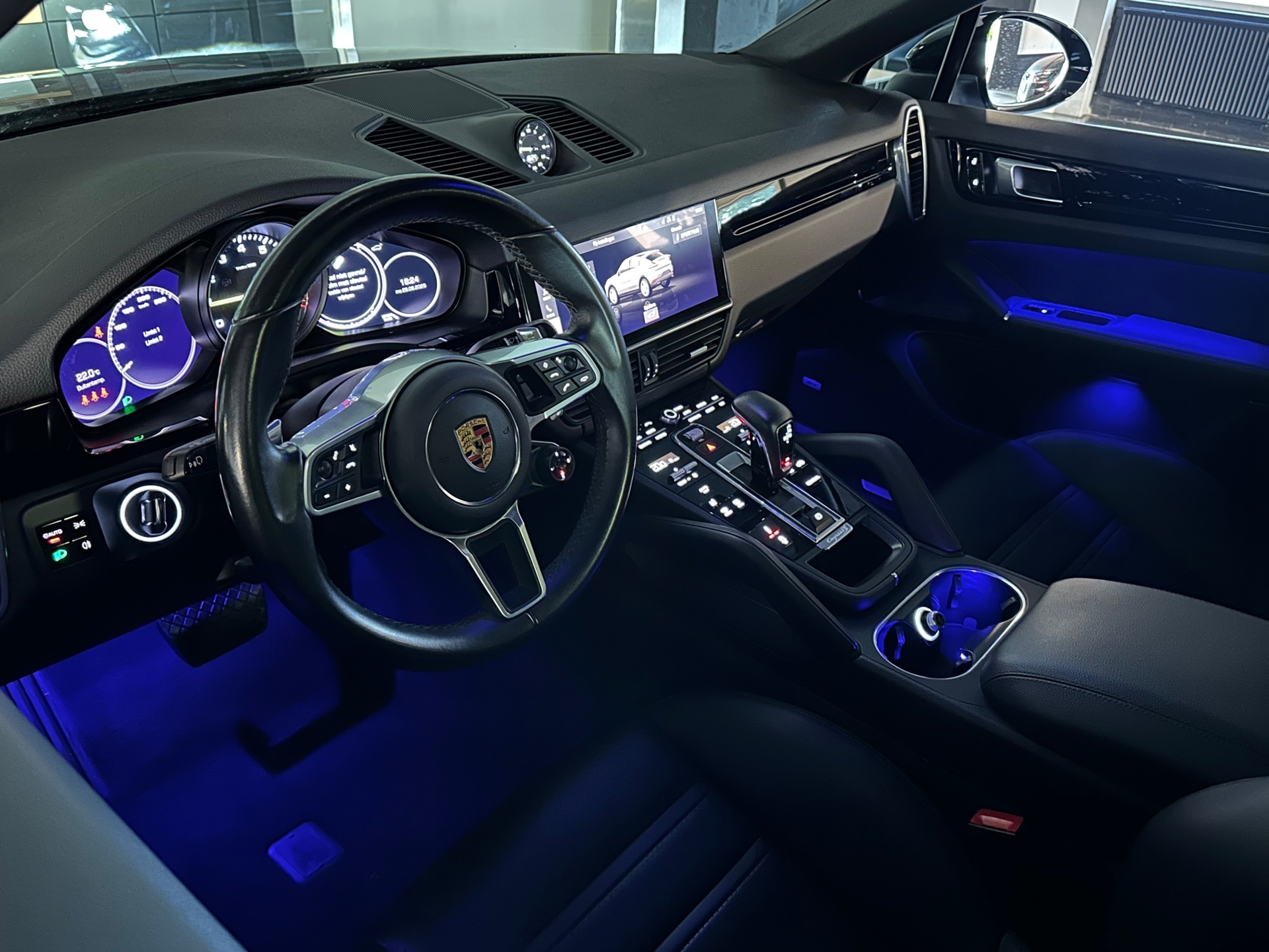 47975322-19.jpg