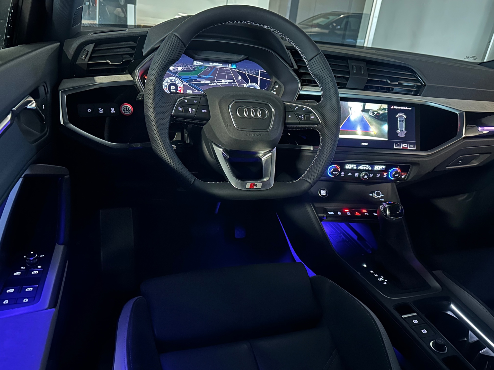 48127474-22.jpg